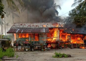 Kenang Simadupa, “Surat Berharga Lenyap, Rumah Ludes Terbakar”