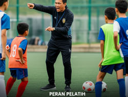 Peran Pelatih dalam Membentuk Karakter Disiplin Atlet Sepak Bola